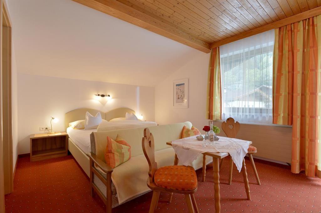 Landhaus Gredler Mayrhofen Ngoại thất bức ảnh