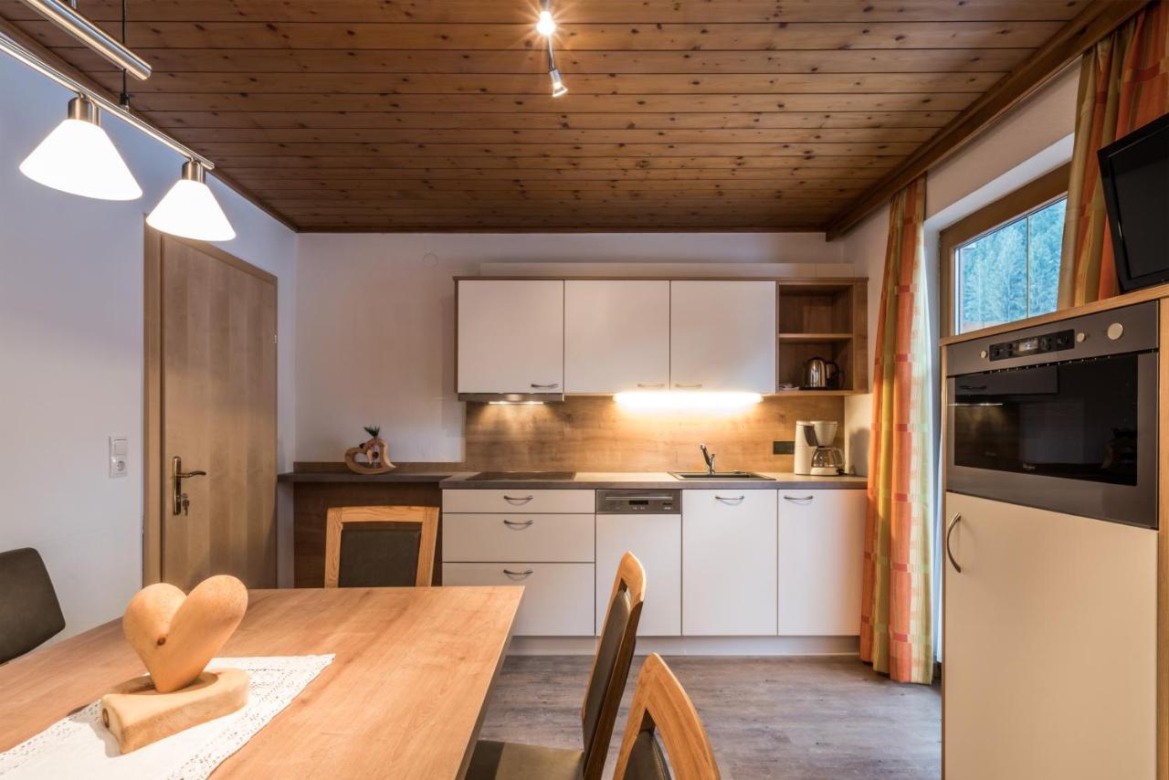 Landhaus Gredler Mayrhofen Ngoại thất bức ảnh