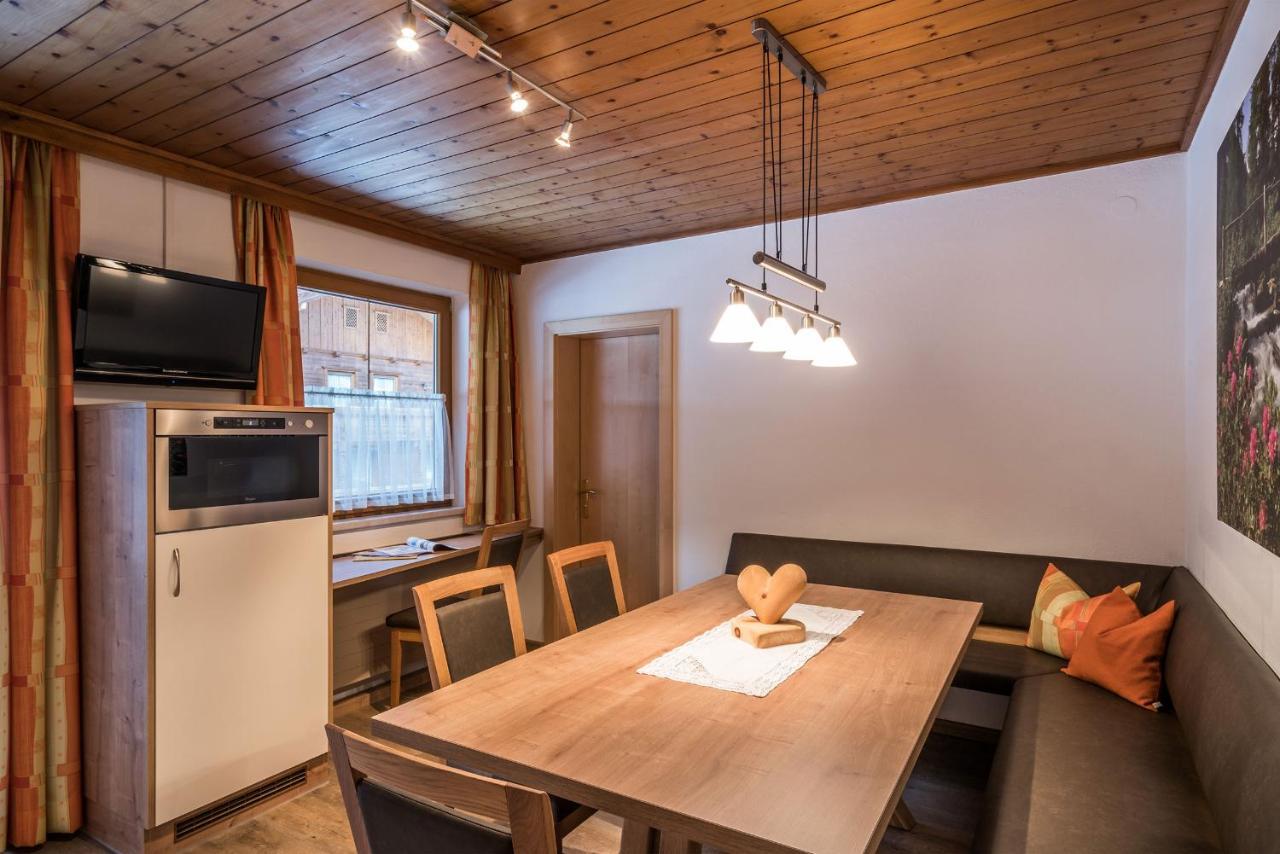 Landhaus Gredler Mayrhofen Ngoại thất bức ảnh